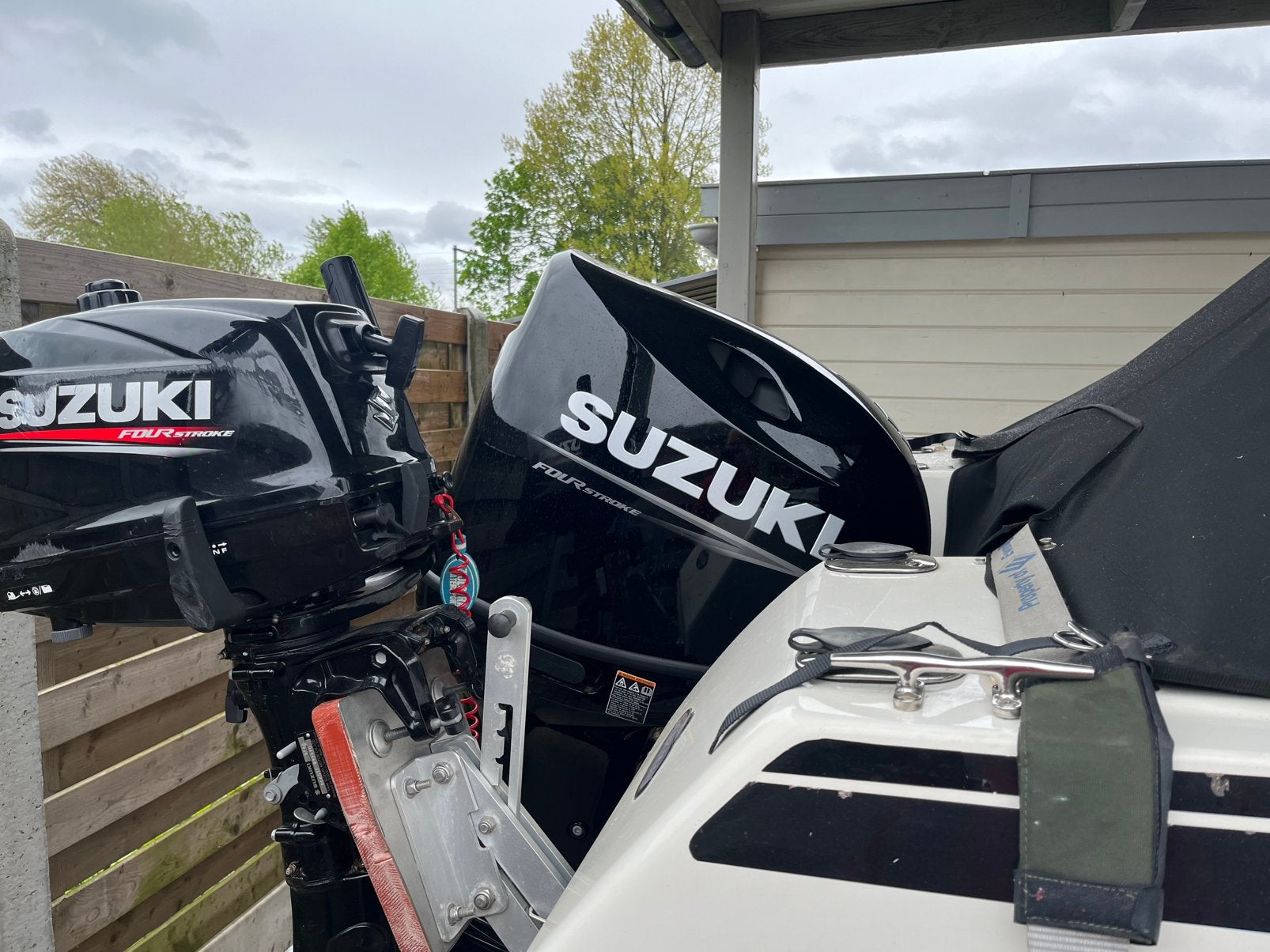 Suzuki 115 pk 2024, Watersport en Boten, Ophalen, Zo goed als nieuw