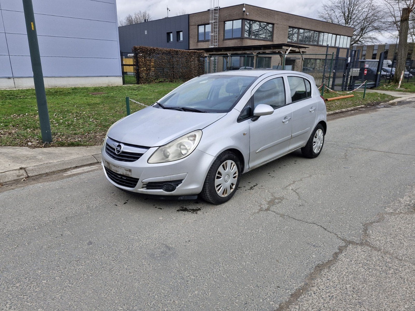 OPEL CORSA 1.0 ESSENCE 2008 AVEC AIRCO 120MKM, Rétroviseurs extérieur chauffants, Argent ou Gris, Achat, Boîte manuelle