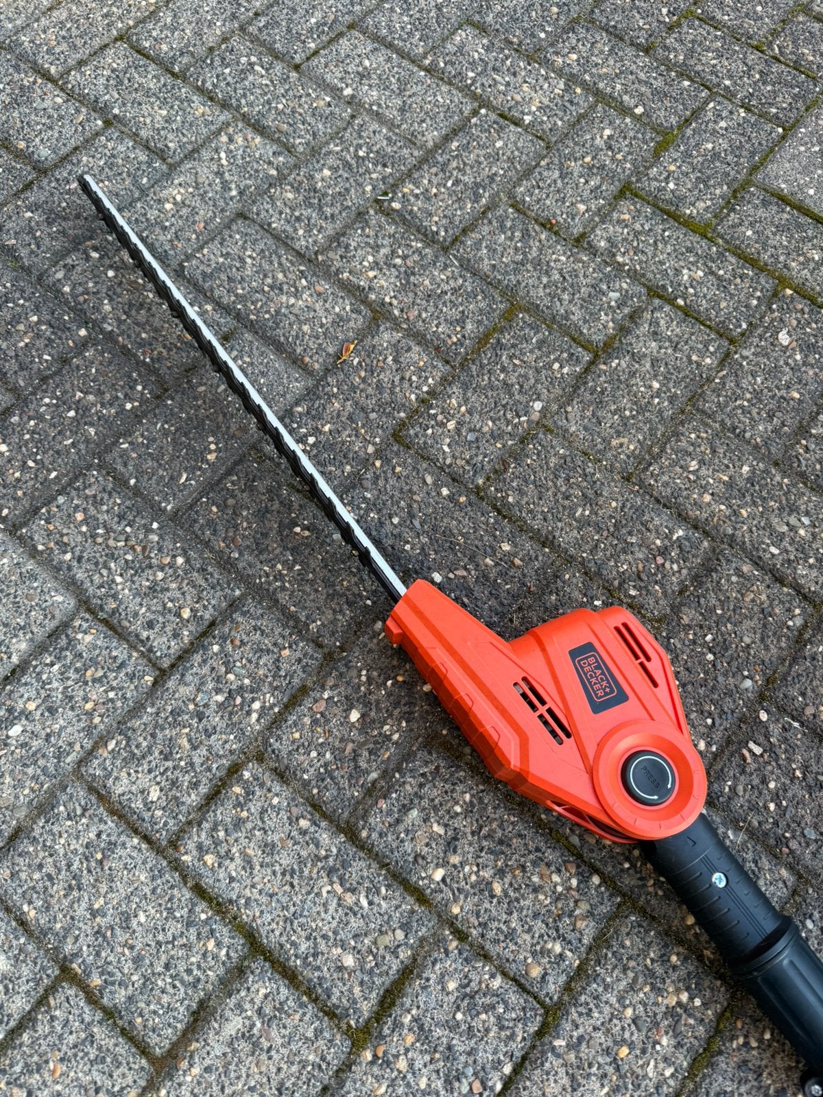 Heggenschaar Black + Decker, Tuin en Terras, Ophalen, Zo goed als nieuw, Elektrisch, Black+Decker