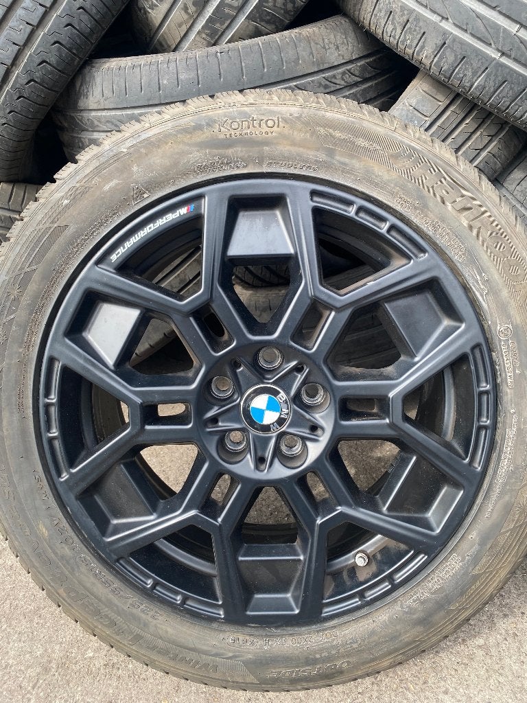 Kit hiver jantes origine + pneus BMW X1 X2 iX1 iX2 u10 u11, Autos : Pièces & Accessoires, Enlèvement, Pneus hiver, Pneus et Jantes
