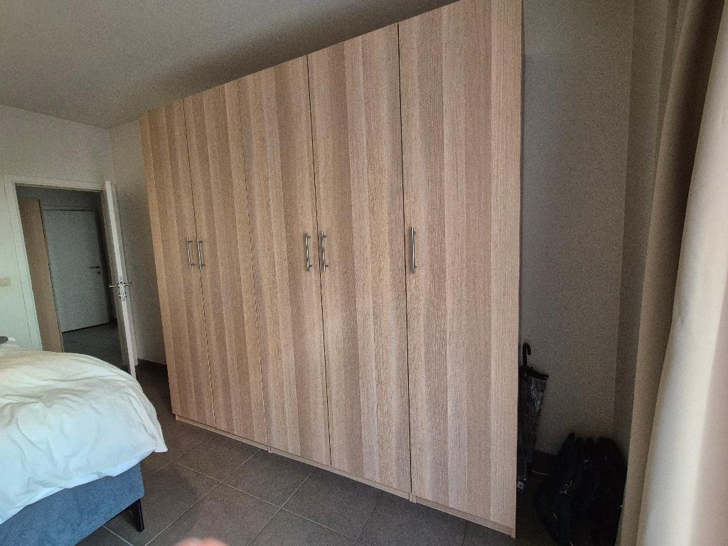 Kleerkast., Huis en Inrichting, Kasten | Kleerkasten, Ophalen, Met deur(en), 200 cm of meer, Zo goed als nieuw