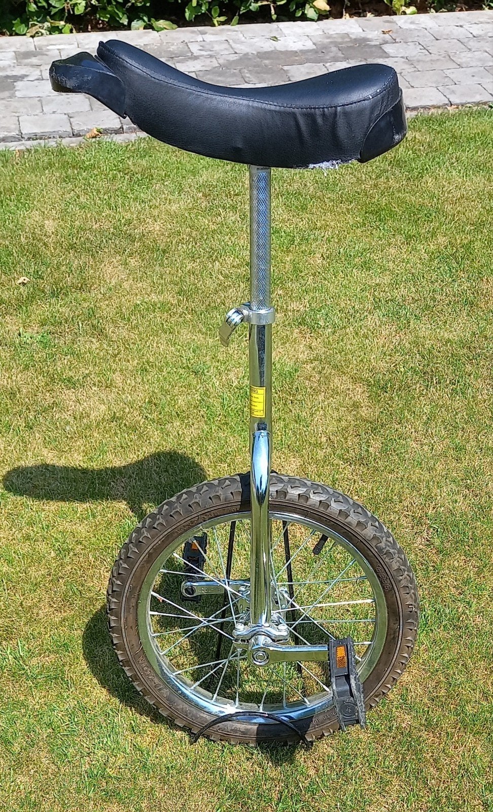 eenwieler 16 inch met houder, Fietsen en Brommers, Fietsen | Eenwielers, Ophalen, Gebruikt