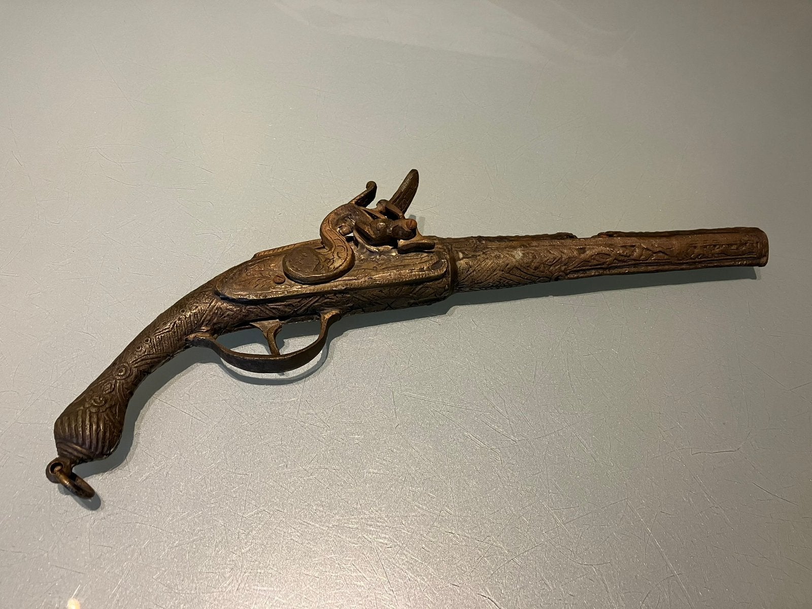 Pistolet de pirate en métal, Enlèvement ou Envoi