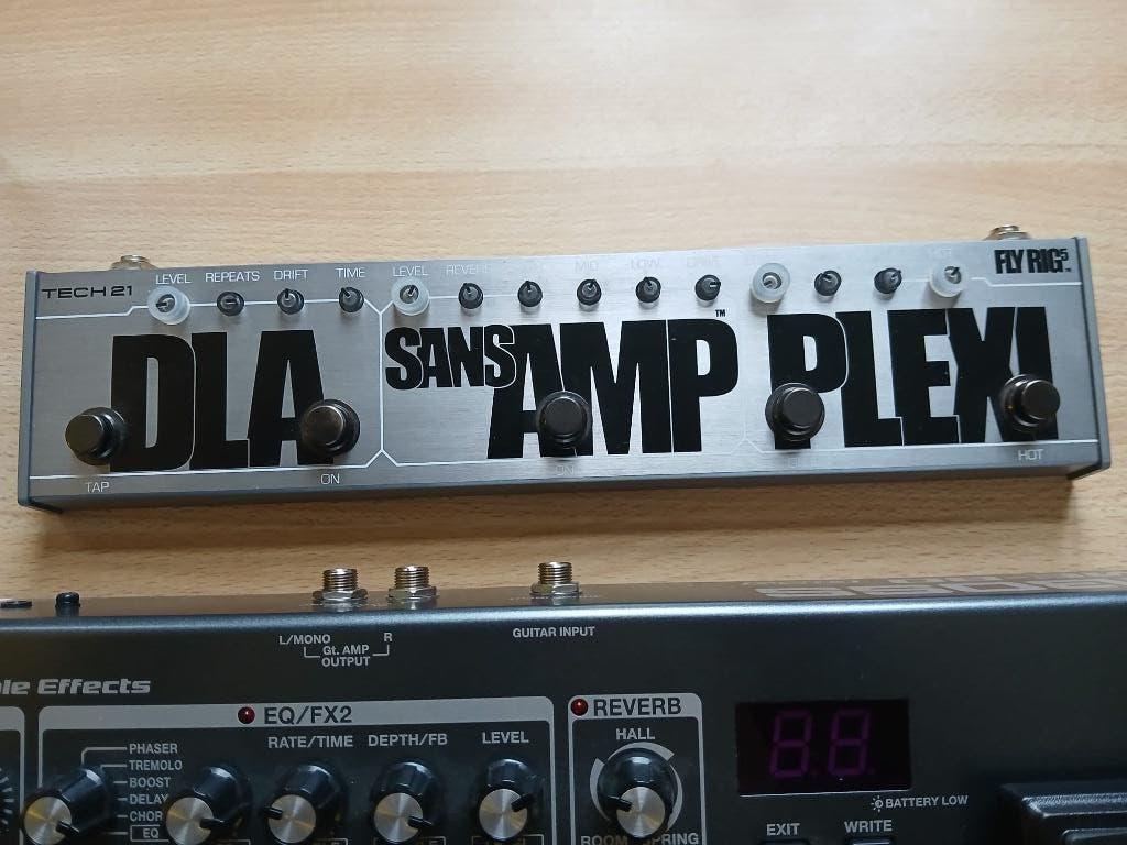 Tech  21 Fly Rig5 V1, Muziek en Instrumenten, Effecten, Ophalen of Verzenden, Zo goed als nieuw, Multi-effect