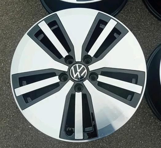 Velgen alu 2-tone VW Passat TRoc Golf 17inch 5x112 ET40 🚘, Ophalen