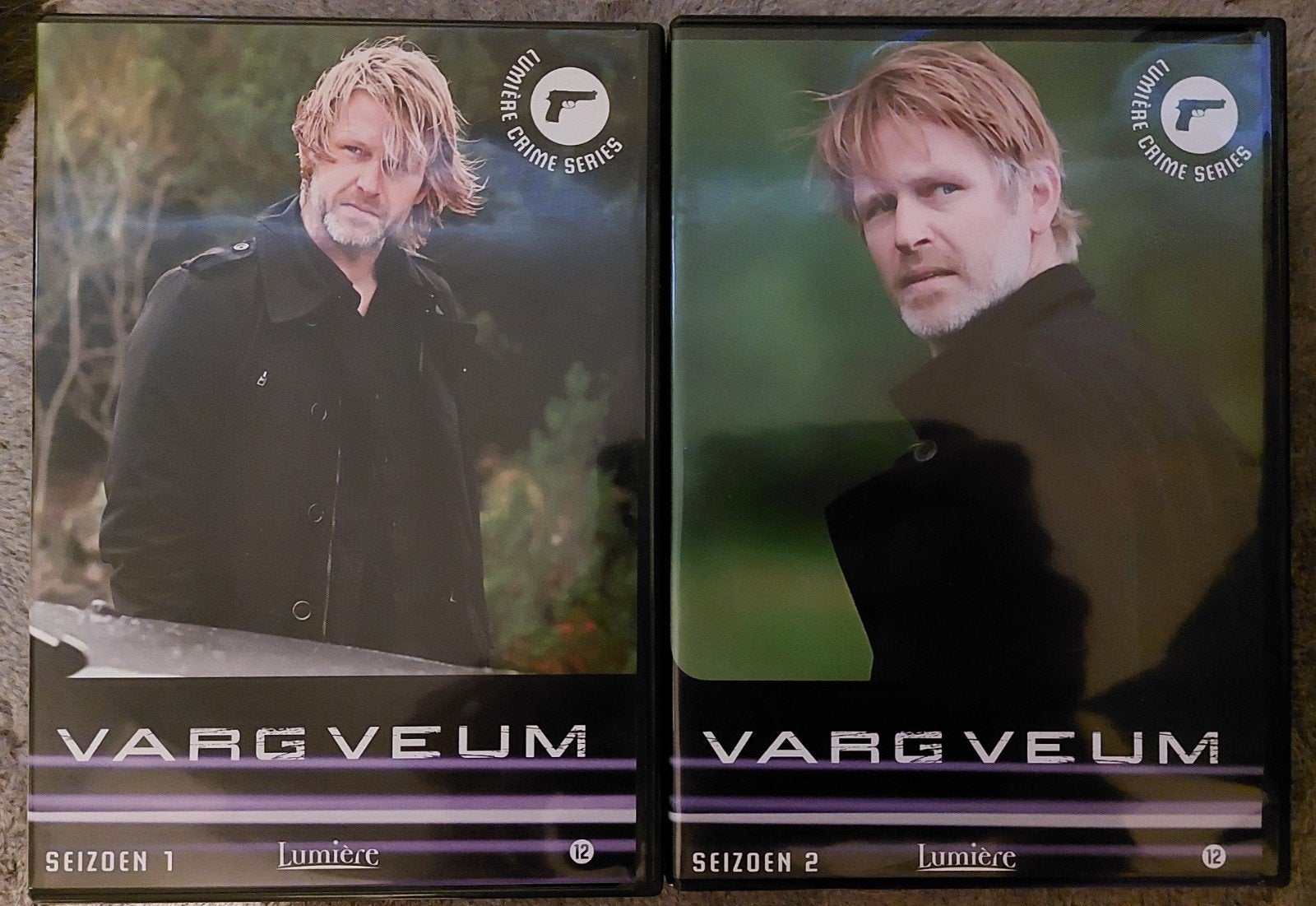 Varg Veum - complete serie - nieuwstaat, CD & DVD, Série complète, Enlèvement, Thriller, Néerlandais
