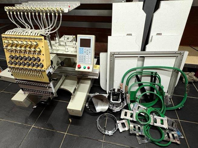 Borduurmachine FEIYACT1501, Hobby en Vrije tijd, Elektronica-componenten, Zo goed als nieuw, Ophalen