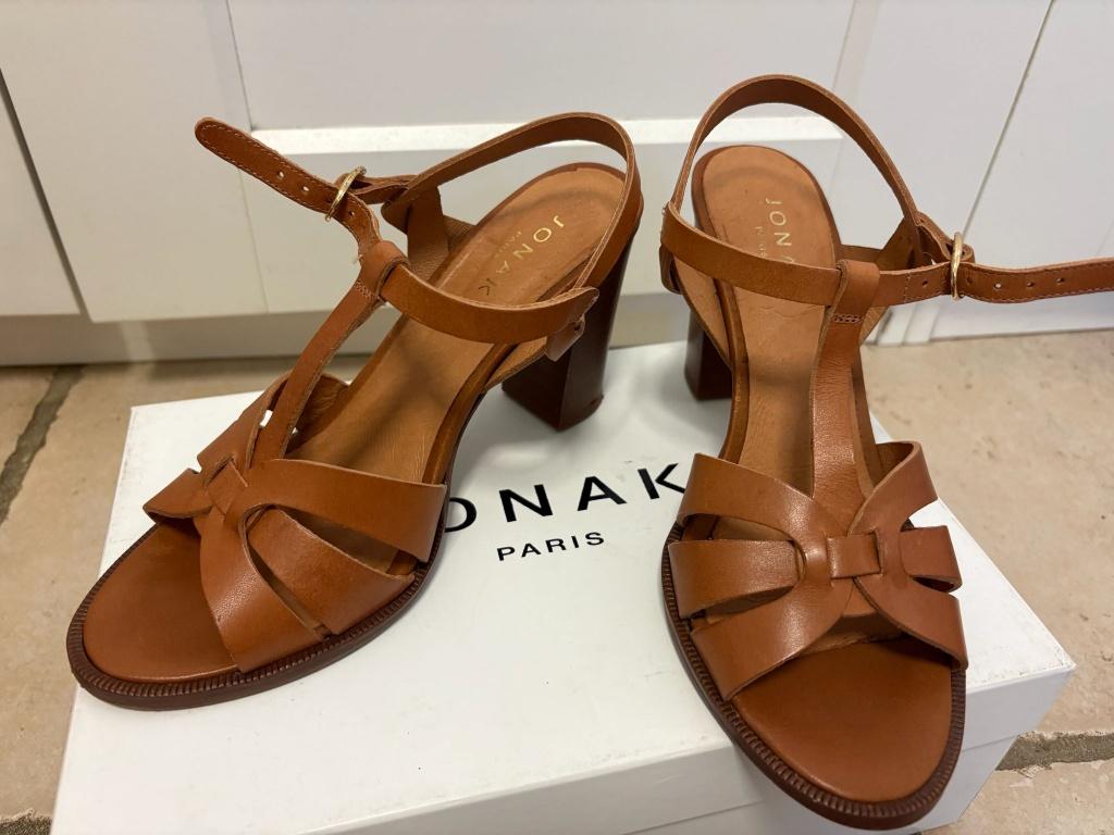 Sandalen met hoge hak Jonak - maat 37, Bruin, Gedragen, Sandalen of Muiltjes, Ophalen of Verzenden