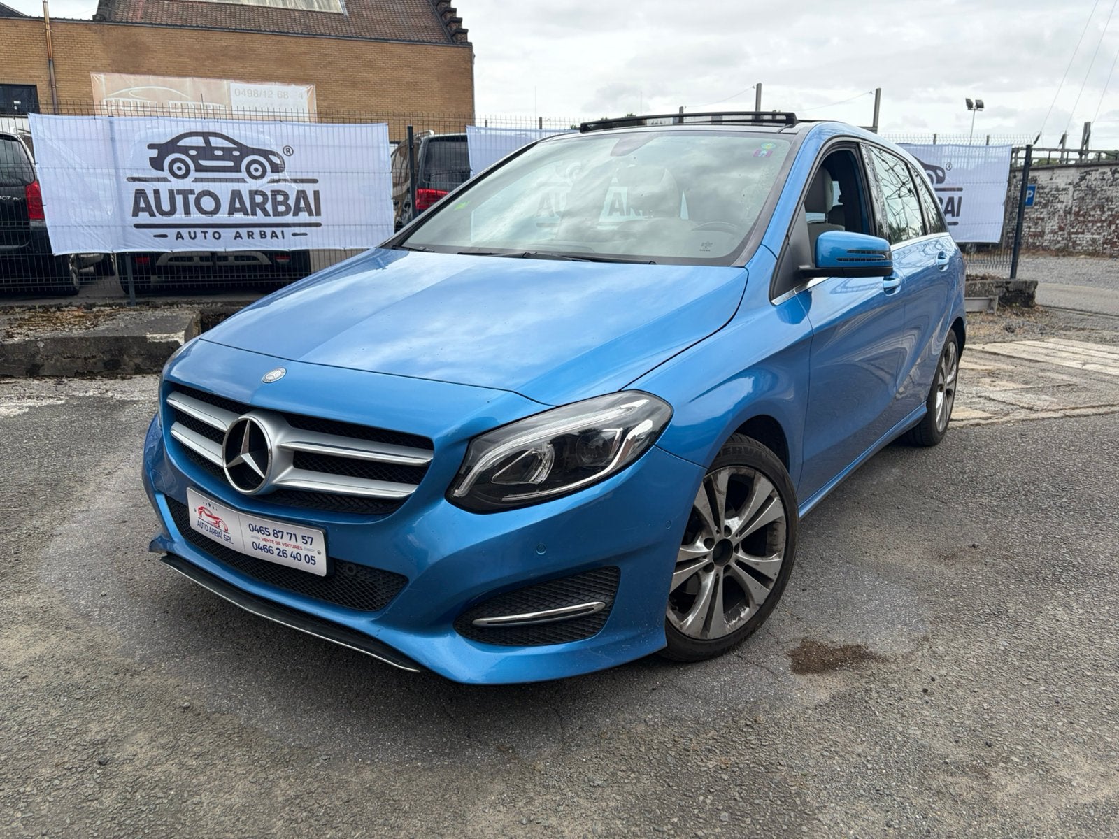 Mercedes-Benz B 180 d XENON PANORAMIQUE, Autos, Mercedes-Benz, Cuir, Capteur de lumière, Achat, Entreprise