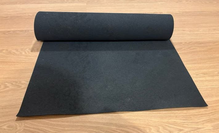 BBQ MAT ZWART - 80 X 120 X 0.3CM, Tuin en Terras, Ophalen, Zo goed als nieuw