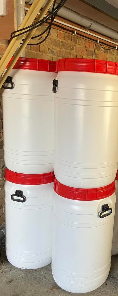 Curtec vaten 120L nieuw 8 stuks, Enlèvement