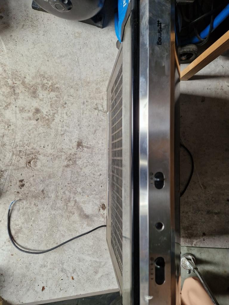 Dampkap Smeg, Ophalen