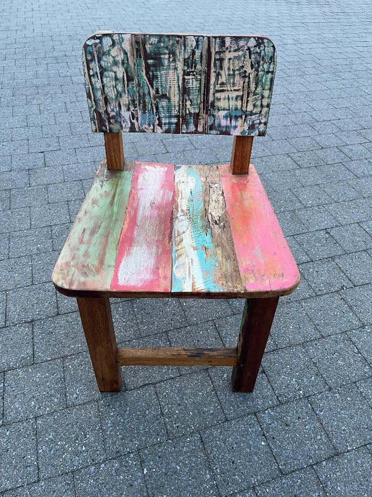 10 Gekleurde houten stoelen, Maison & Meubles, Chaises, Autres couleurs, Comme neuf, Enlèvement, Cinq, Six Chaises ou plus