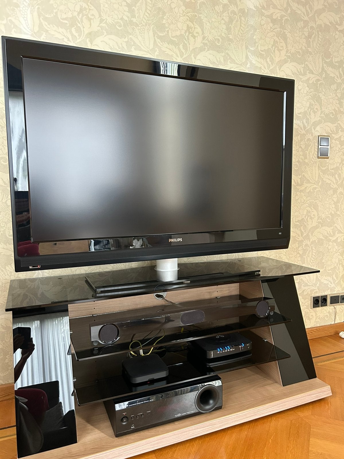 Meuble TV et téléviseur et appareils électroménagers, Enlèvement, Comme neuf, LCD