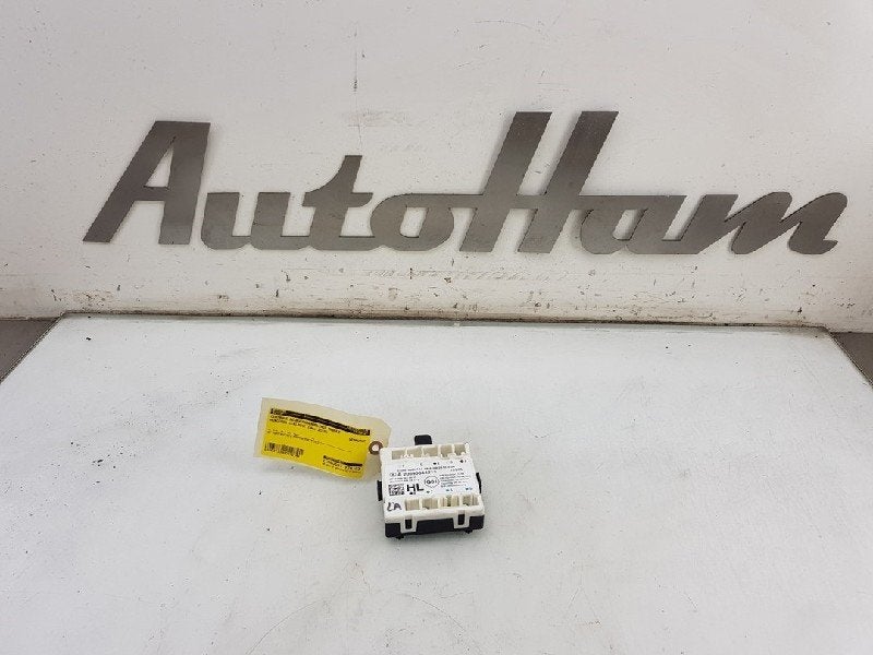 COMPUTER CENTRALE VERGRENDELING C Estate (S205), Gebruikt, Mercedes-Benz, Continental AG, Continental-Plaza 1
30175  Hannover, DE