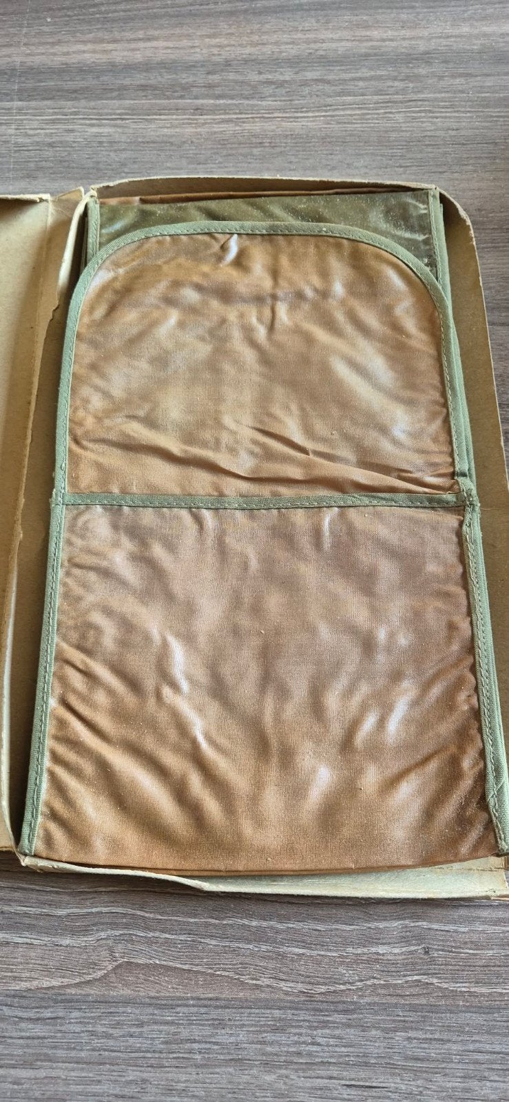 boite complète pouch tabac, US 2WW, Collections, Envoi