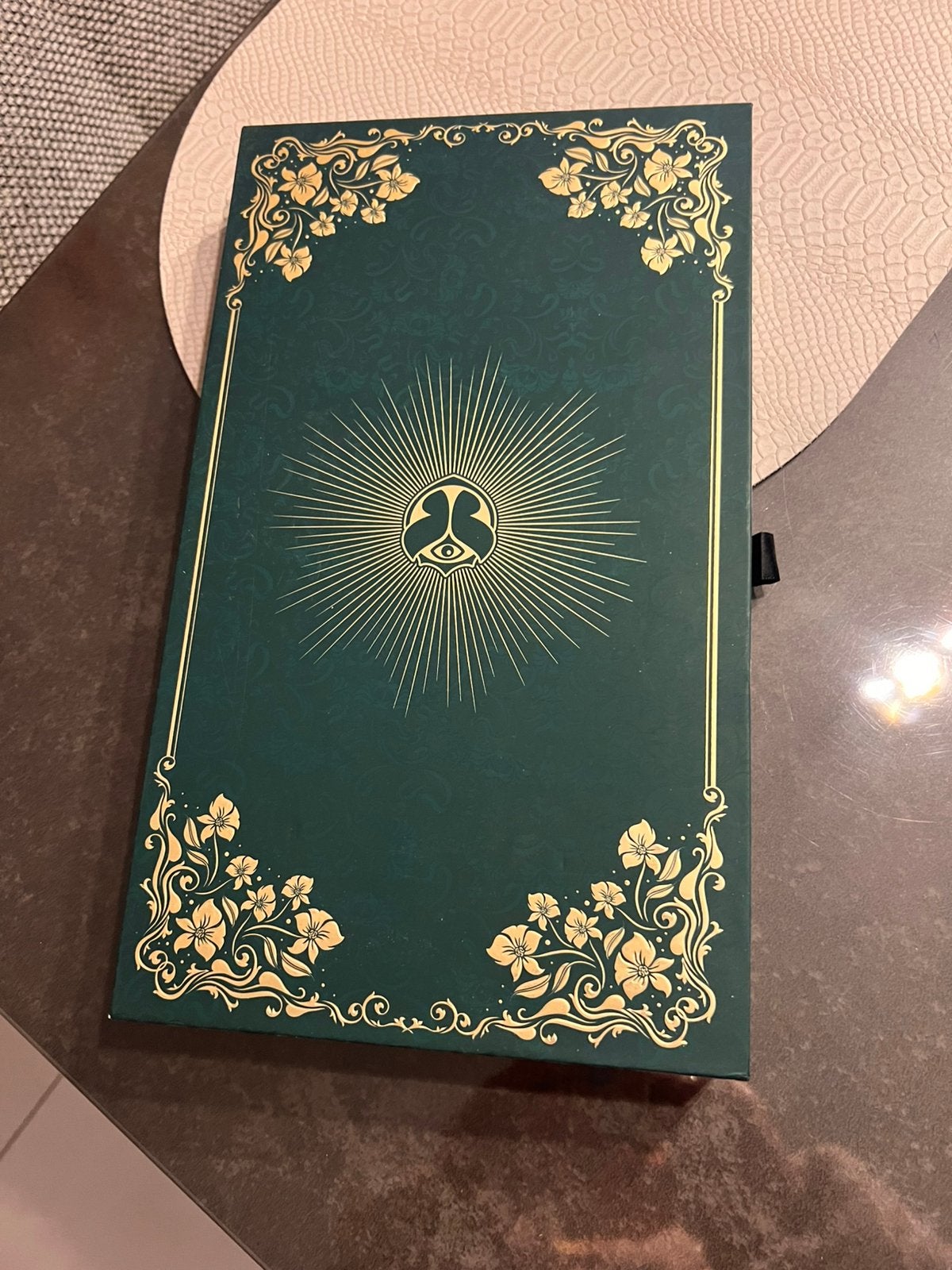 TML 2019 Tomorrowland Treasure Case 2019– Compleet – Origin, Enlèvement