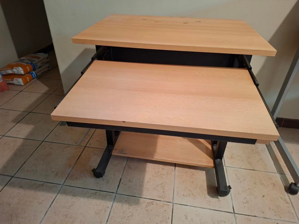 Computermeubel - bureau, Huis en Inrichting, Ophalen