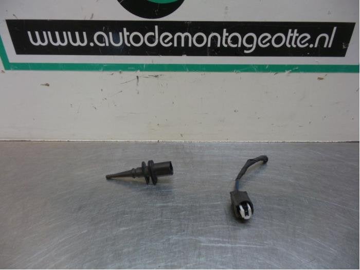 Temperatuursensor buiten van een BMW 7-Serie (7-Serie 02-), Gebruikt, -, -, Ophalen of Verzenden