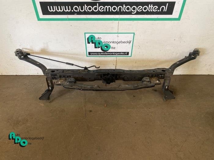Panneau avant d'un Chevrolet Aveo (Aveo 11-), -, 3 mois de garantie, Utilisé, -