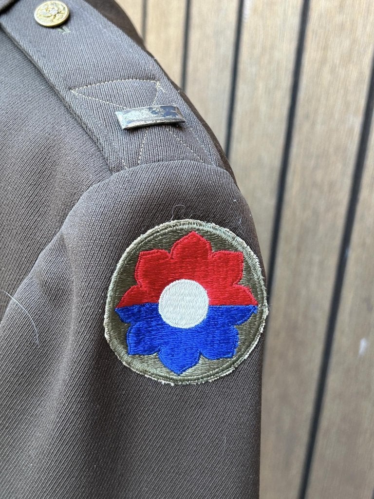 WWII - veste d'un lieutenant de la 9em D.I.  U.S. transmissi, Collections, Objets militaires | Seconde Guerre mondiale, Enlèvement ou Envoi