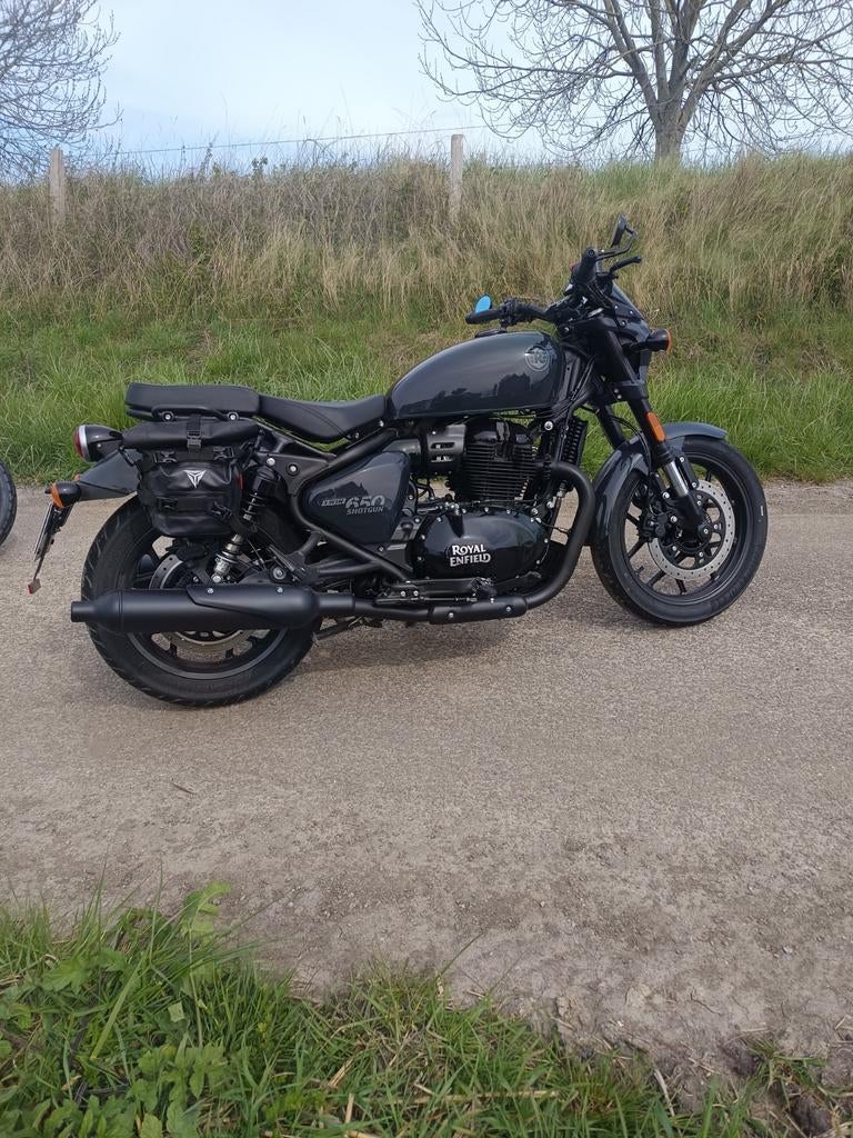 Royal Enfield shotgun 650, Particulier