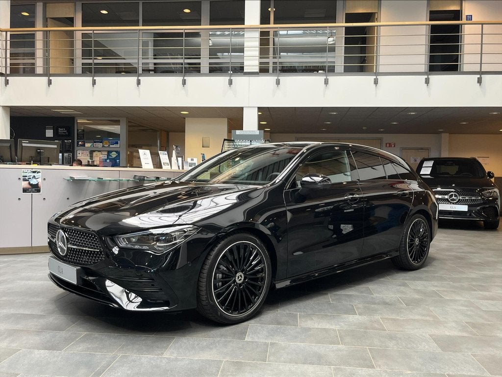 Mercedes-Benz CLA-Klasse Shooting Brake CLA 180 Star Edition, Autos, Achat, Entreprise, 5 portes, Automatique