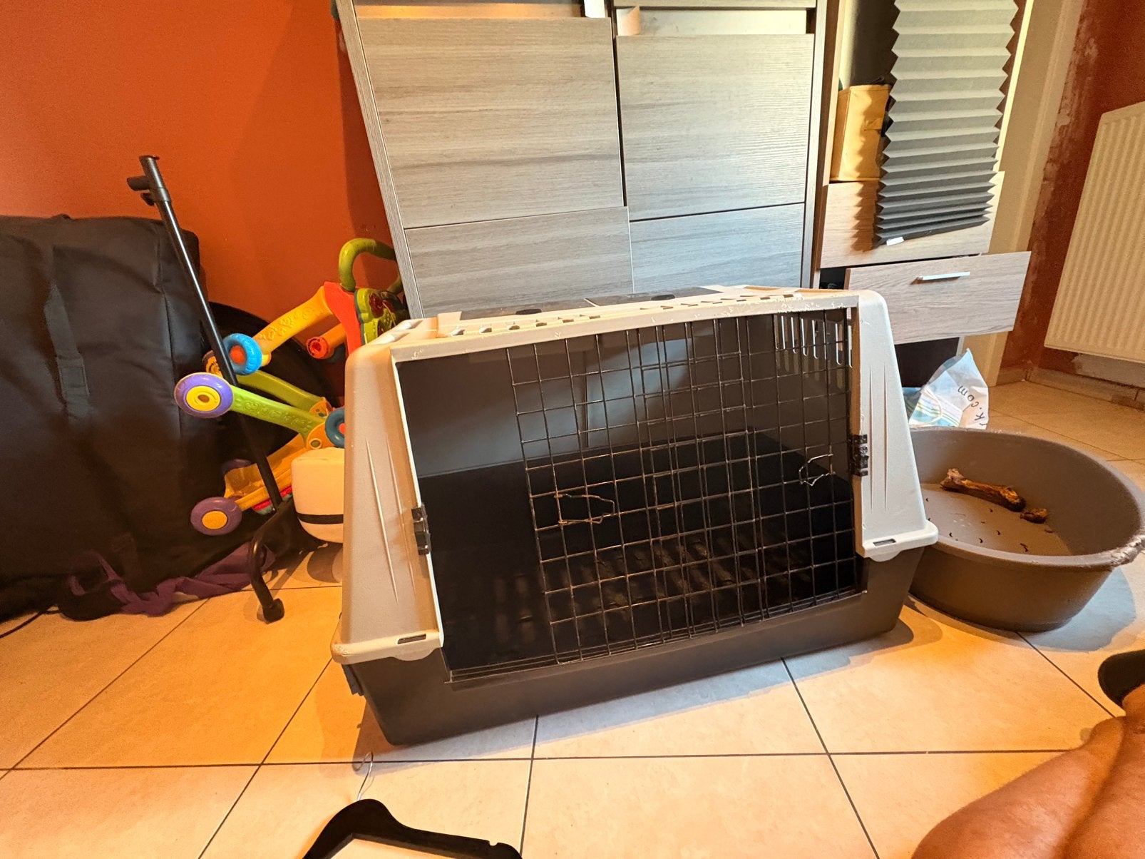 Honden reisbench / transportbox, Animaux & Accessoires, Maisons pour chiens, Comme neuf, Enlèvement