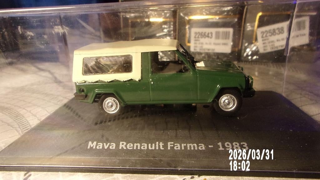 RENAULT MAVA FARMA. 1/43 HACHETTE COMME NEUVE en VITRINE, Enlèvement ou Envoi, Comme neuf, Voiture, Autres marques