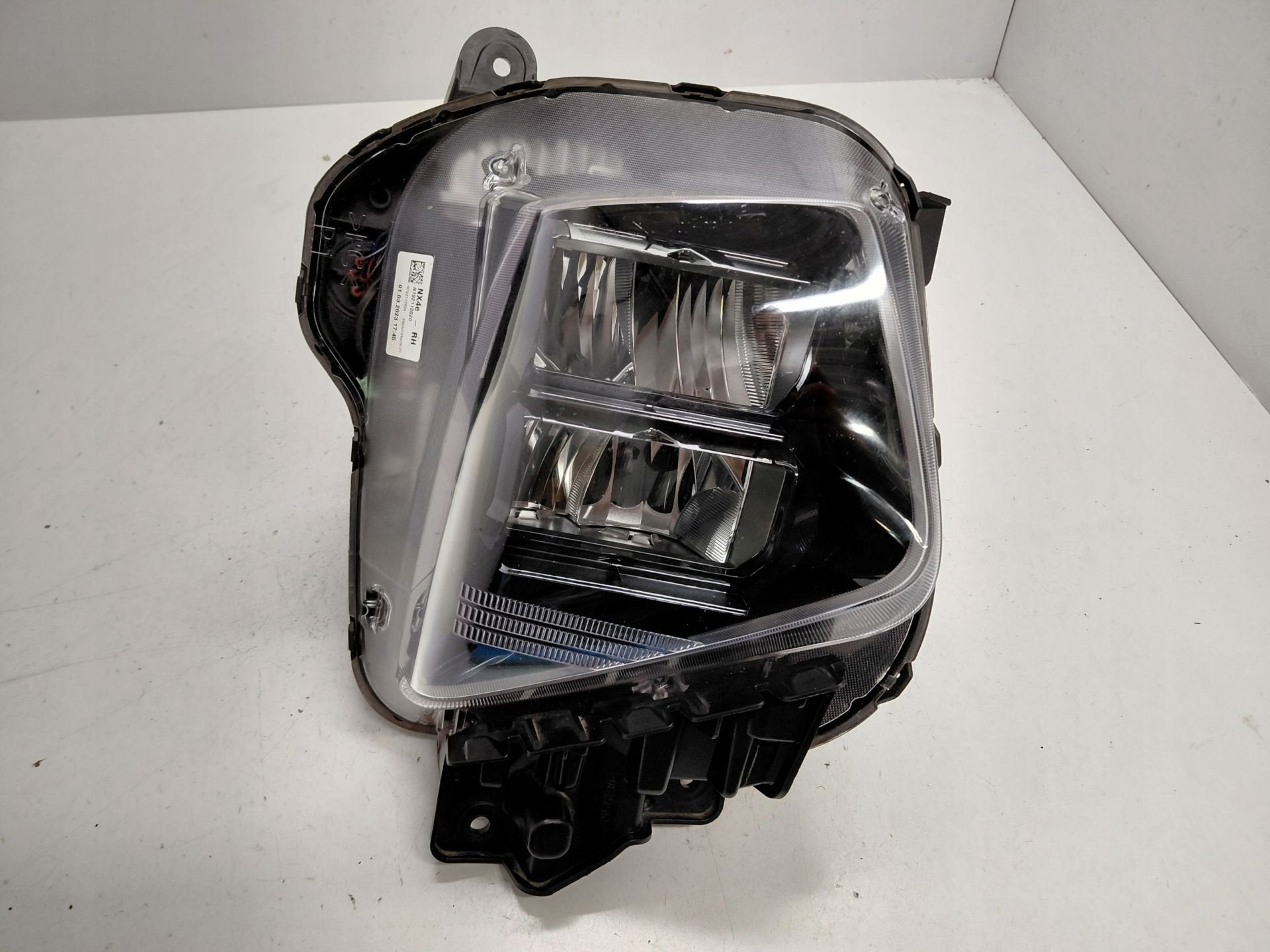 Hyundai Tucson IV Koplamp Rechts 92102N7100, Gebruikt, Heolleung-ro 12
06797  Seoul, Info@hyundai.com, Hyundai