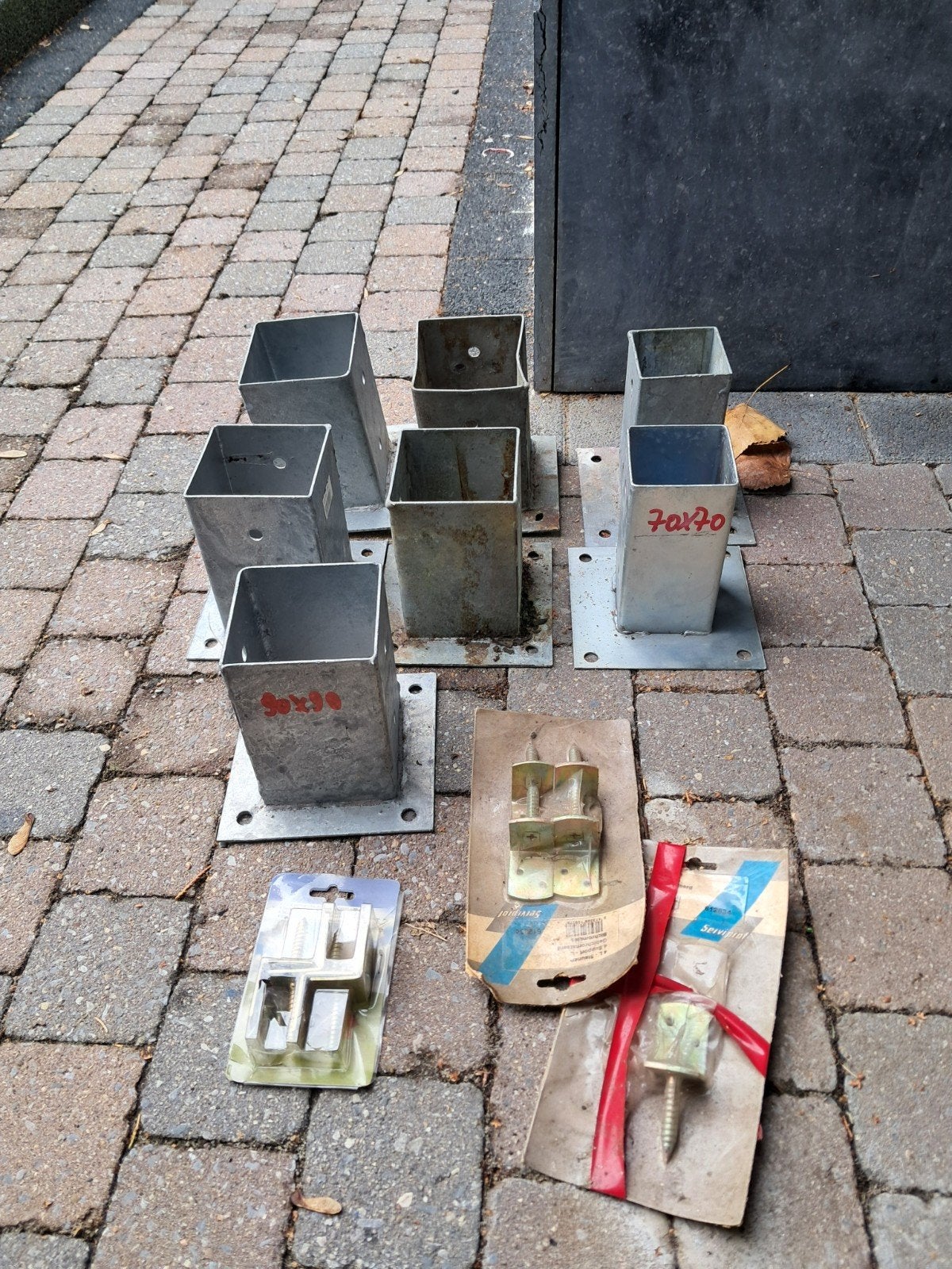 voet voor palen 90x90 en 70x70, Ophalen, Zo goed als nieuw, Grijs, Metaal