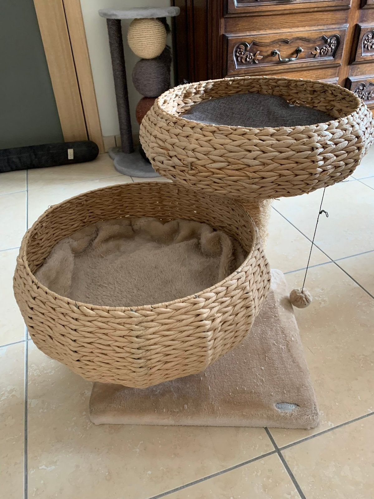 Katten krabpaal& slaapplaatsen, Ophalen, Gebruikt