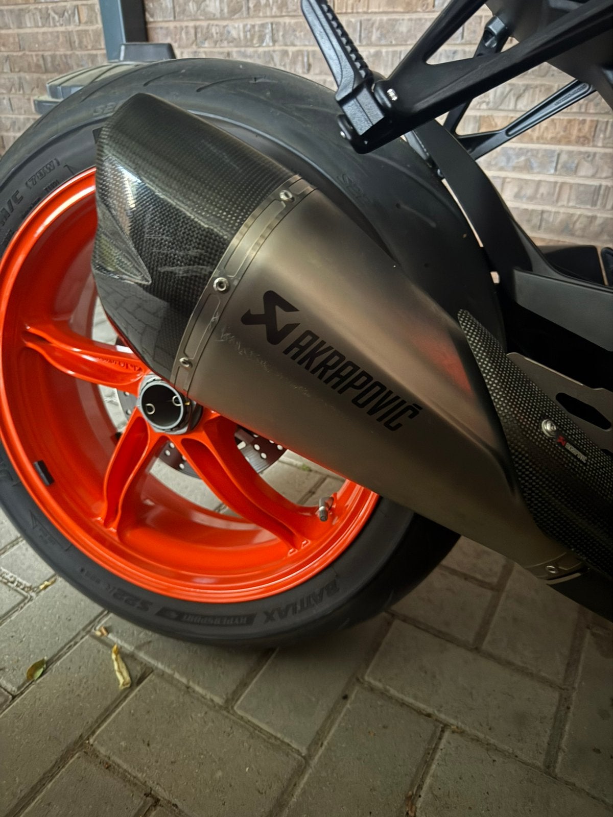 Akrapovic slip on voor superduke 1290 uitlaat, Ophalen