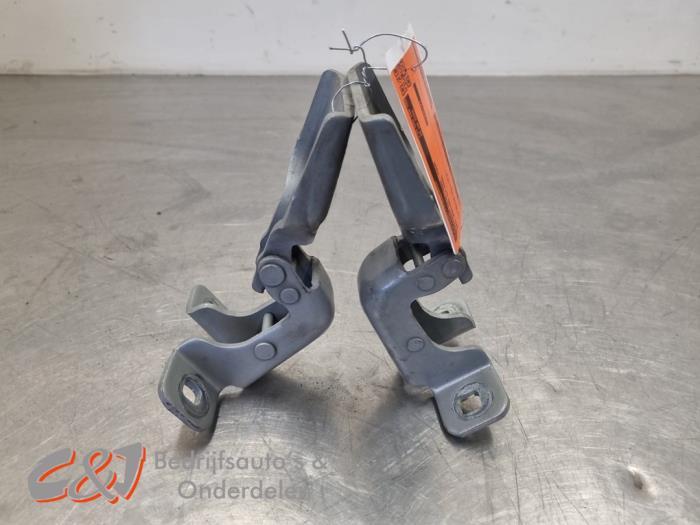 Charnière porte avant gauche d'un Opel Movano, Autos : Pièces & Accessoires, Autres pièces automobiles, Opel, Utilisé, 3 mois de garantie