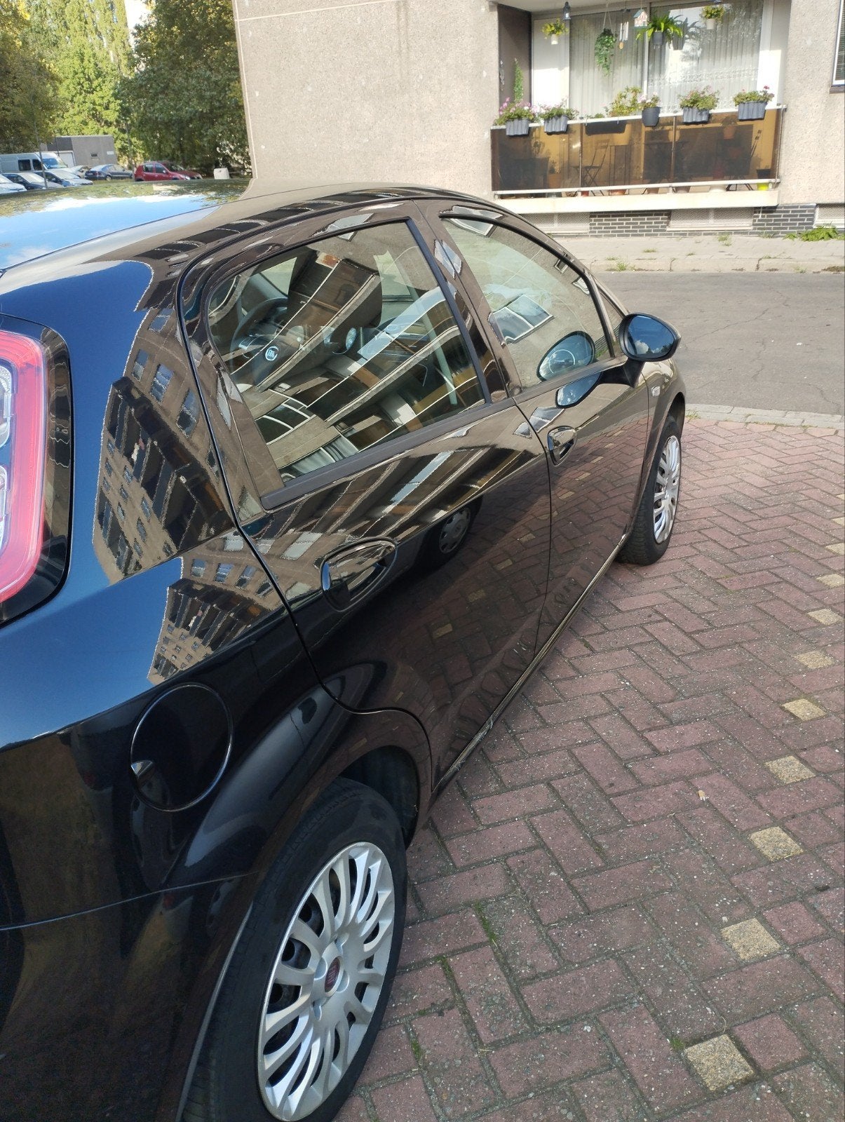 VENDRE – Fiat Punto 1.2i, Auto's, Voorwielaandrijving, Euro 5, Stof, Zwart
