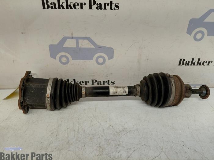 Aandrijfas links-voor van een Audi A4, Gebruikt, -, -, Audi
