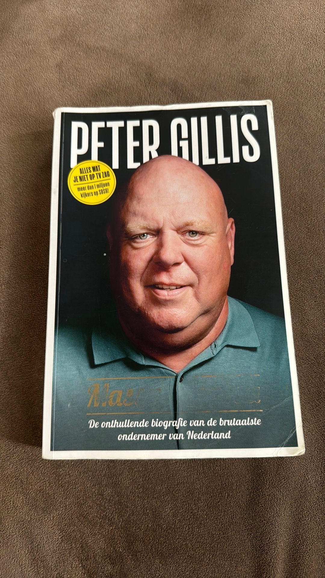 Peter Gillis - Massa is kassa, Ophalen of Verzenden, Gelezen, Film, Tv en Media