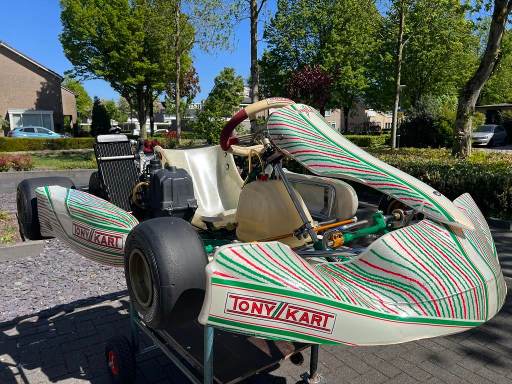 Tonykart Racer 401 met Rotax Max senior, Ophalen, Zo goed als nieuw