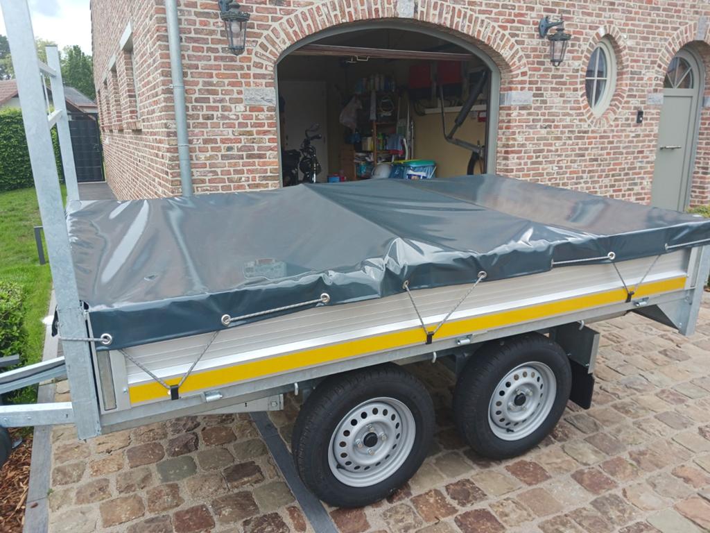 Aanhangwagen dubbelas afmetingen 2,6 x 1,58M in nieuwstaat, Enlèvement, Neuf