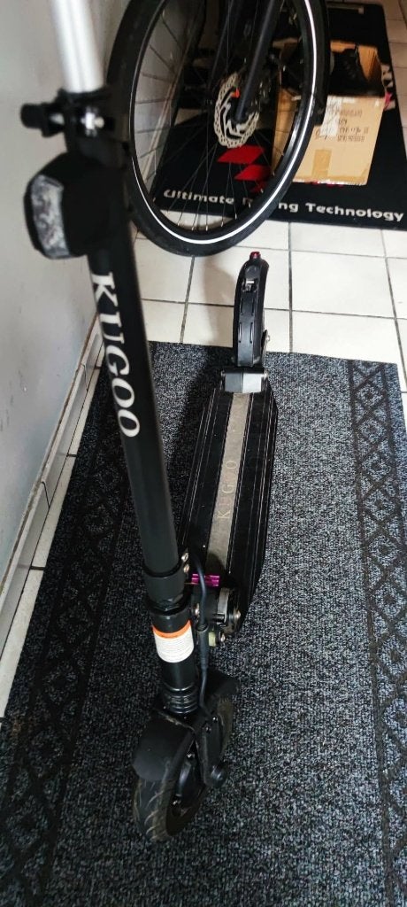 elektrische step, Vélos & Vélomoteurs, Enlèvement, Utilisé, Step électrique (E-scooter), Kugoo