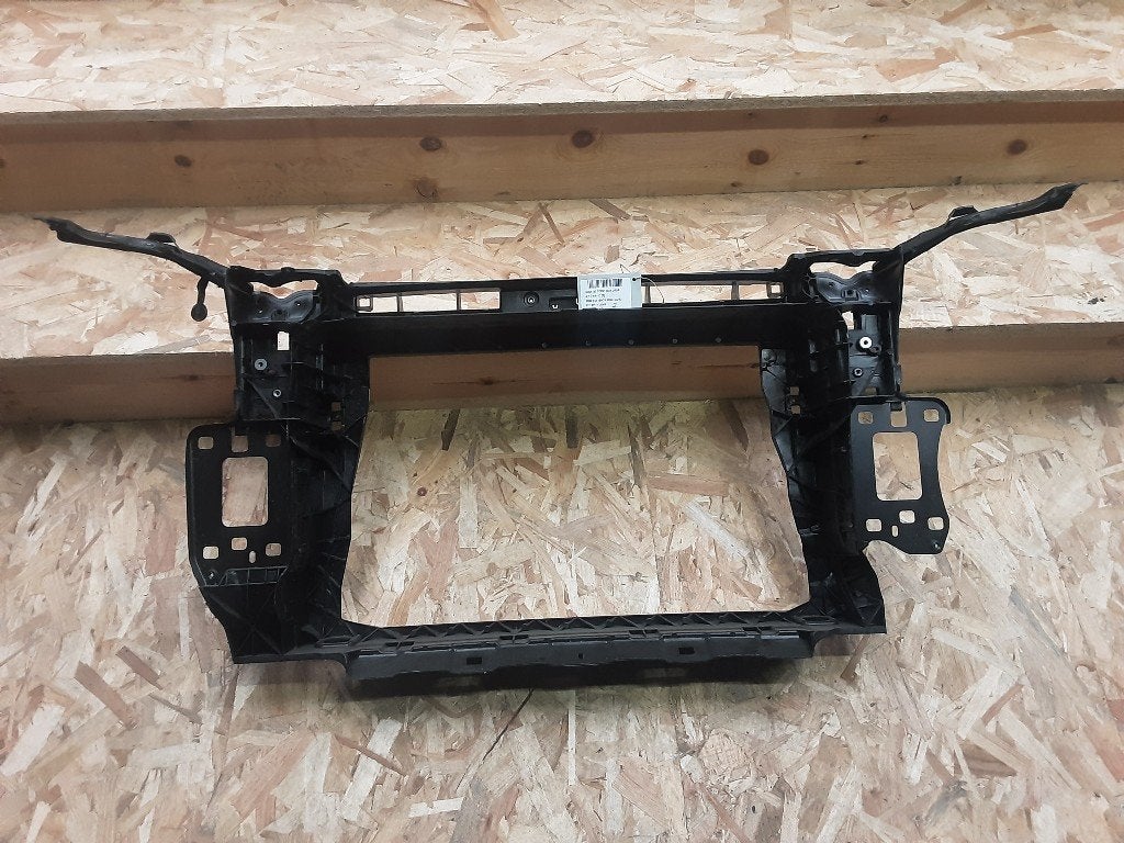 FACE AVANT Audi Q3 (F3B) (01-2018/06-2021) (83A805594J), Auto-Union-Straße  1,
85057  Ingolstadt, DE, Info@audi.de, Audi, Utilisé