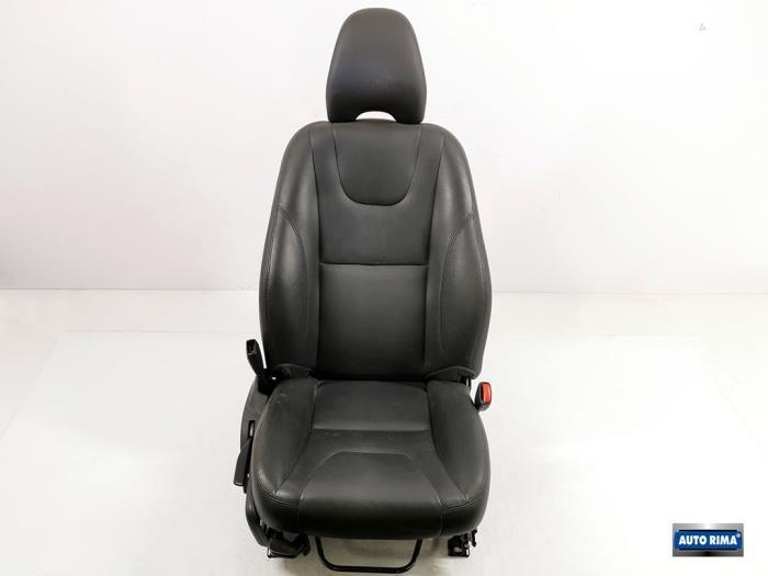 Siège droit d'un Volvo V60, -, 3 mois de garantie, -, -
