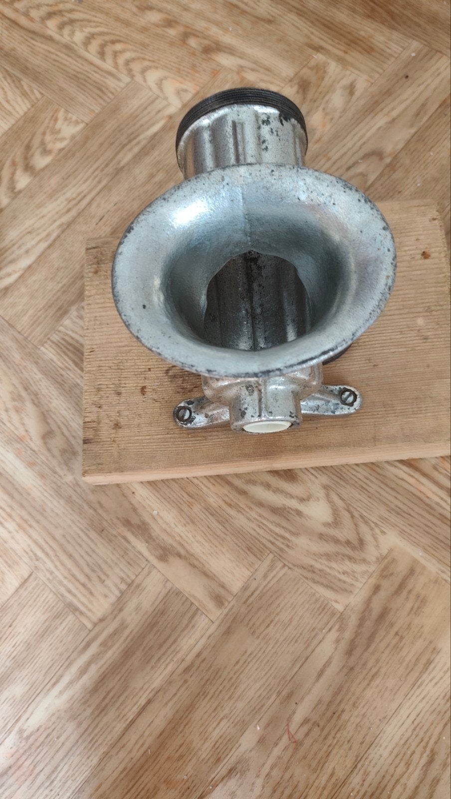 hachoir à viande, Enlèvement
