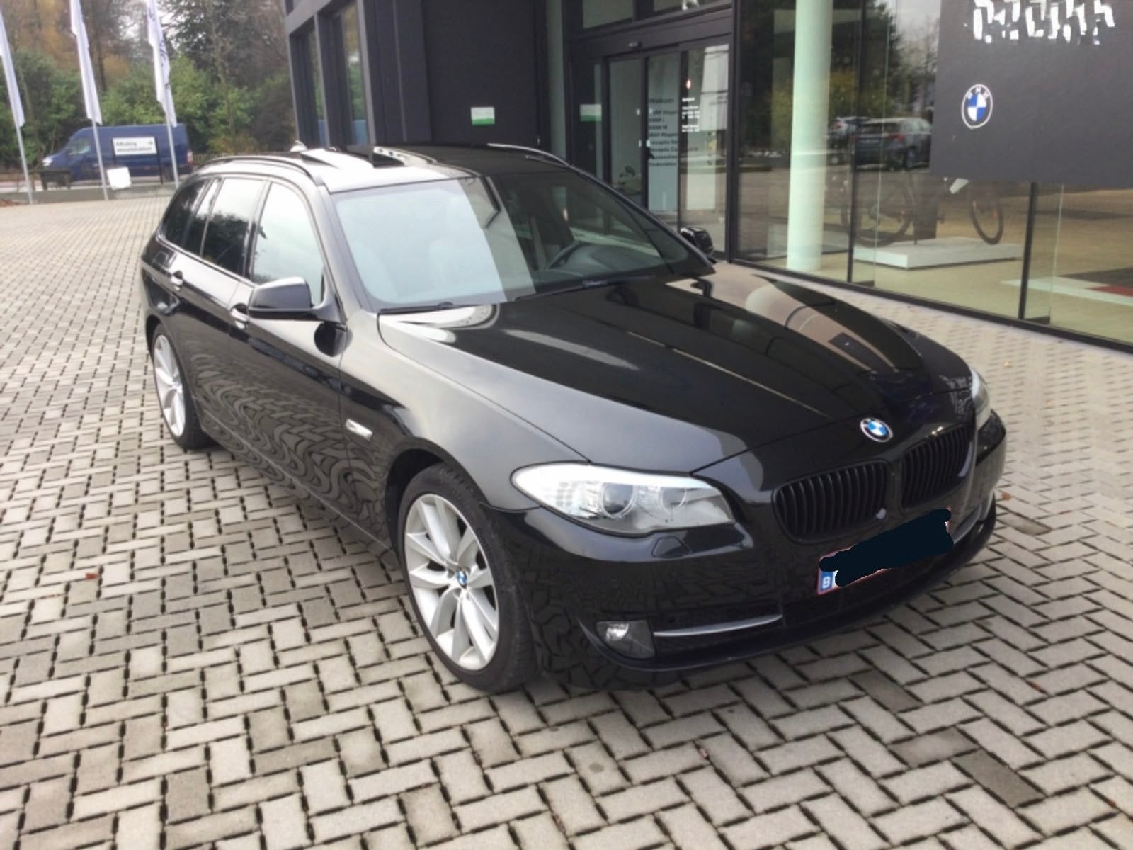 BMW 520D ZEER PROPER!, Autos, BMW, Cuir, Euro 5, Automatique, Particulier