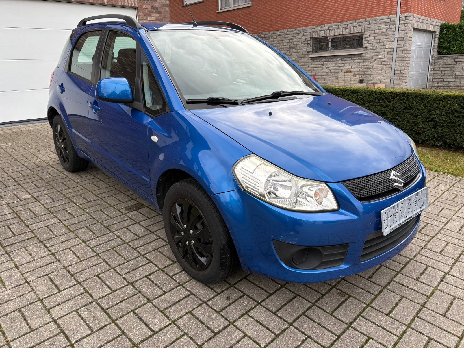 Suzuki SX4, construite en 2007, Autos, Radio, Entreprise, Noir, 5 portes