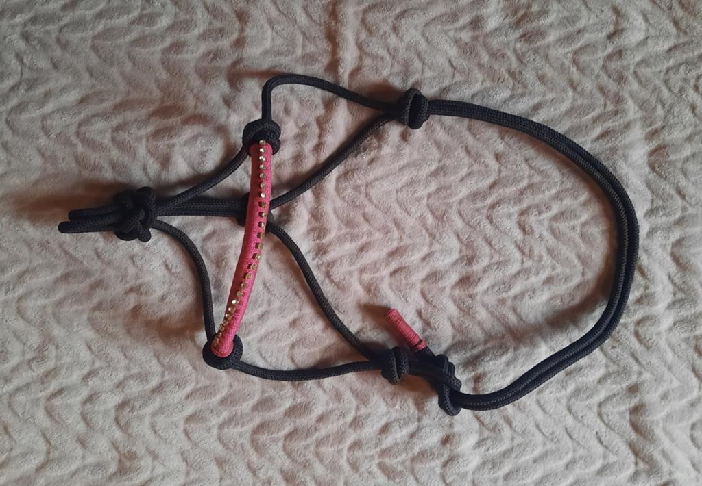 Paarden touw/knoop halster "Full", Dieren en Toebehoren, Full (L), Ophalen of Verzenden, Zo goed als nieuw, Zwart