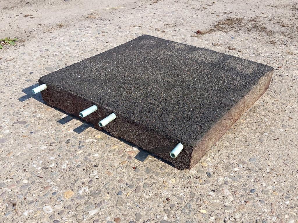 41 Rubber tegels 50x50x7, Weidegang
