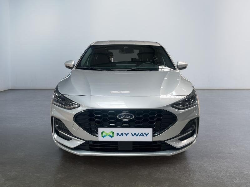 Ford Focus ST-Line | 1.0 Ecoboost 155 cv | GPS | Carplay | C, Argent ou Gris, Entreprise, Noir, 5 portes