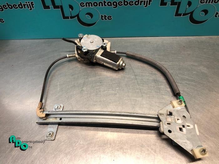 Ruitmechaniek 4Deurs links-achter van een Volvo V40, Gebruikt, -, -, Ophalen of Verzenden