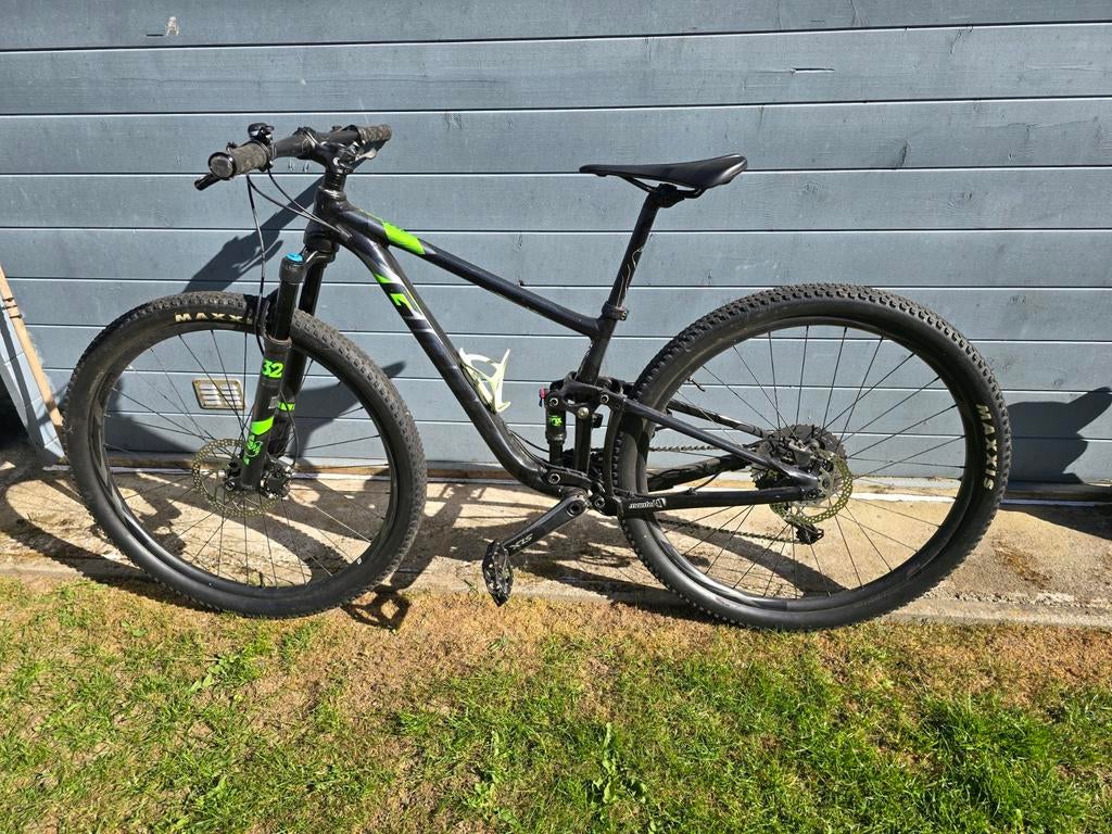 Mountainbike Giant Anthem 29er 2 SLX S Black 2021 – XC Fully, Fully, Giant, Zo goed als nieuw, Schijfrem
